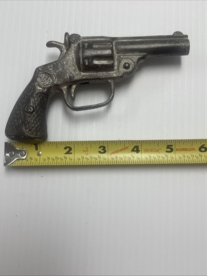 Antique Kenton Miniature SMITH WESSON 1920&#39;s Cast Iron JD MH - $11.88