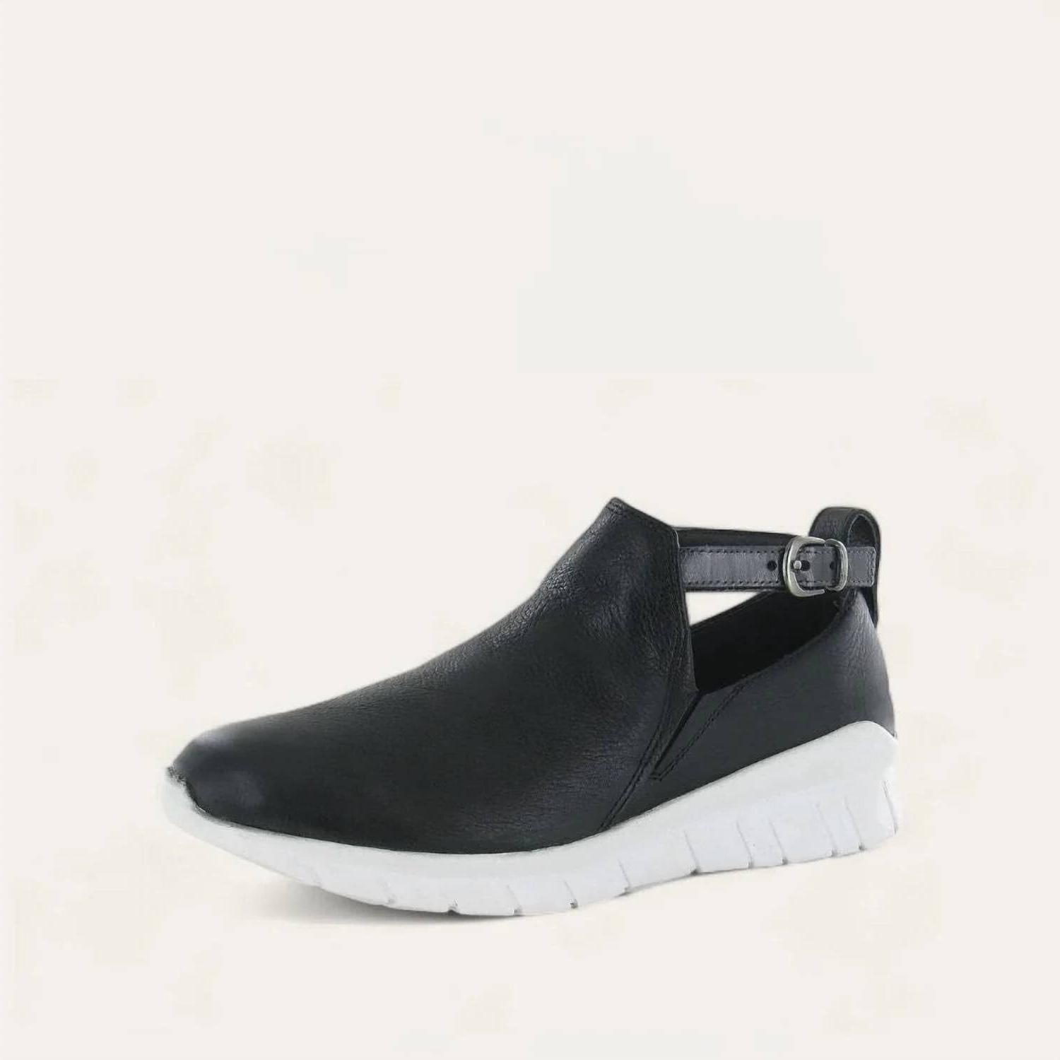 Naot women&#39;s cosmic shoes size 40 (9) - $128.70