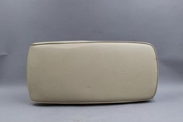Console Front Floor Without Audio Jack And Usb Fits 10-12 LEXUS ES350 37476 - $107.31 CAD