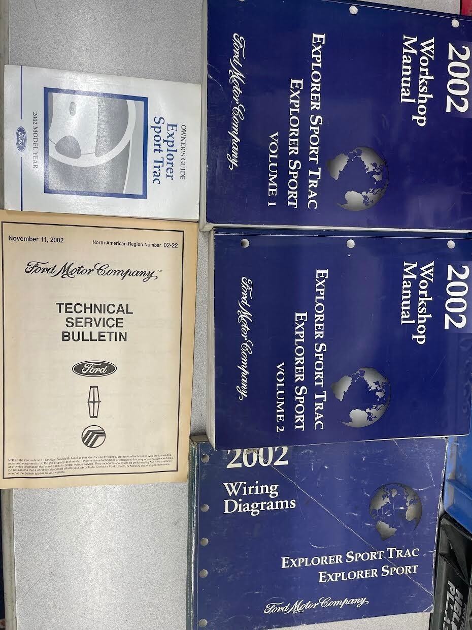 Manuale Di Servizio E Riparazione Per Ford Explorer Sport Trac 2002 Item image 10