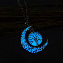 Glow In The Dark Moon With Tree of Life Pendant Chain Beautiful Color Great Gift - £7.94 GBP