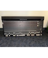 Mackie SR32-4 32-Channel 4-Bus Mixer NEEDS TUNEUP, STILL OPERATIONAL - €149,44 EUR
