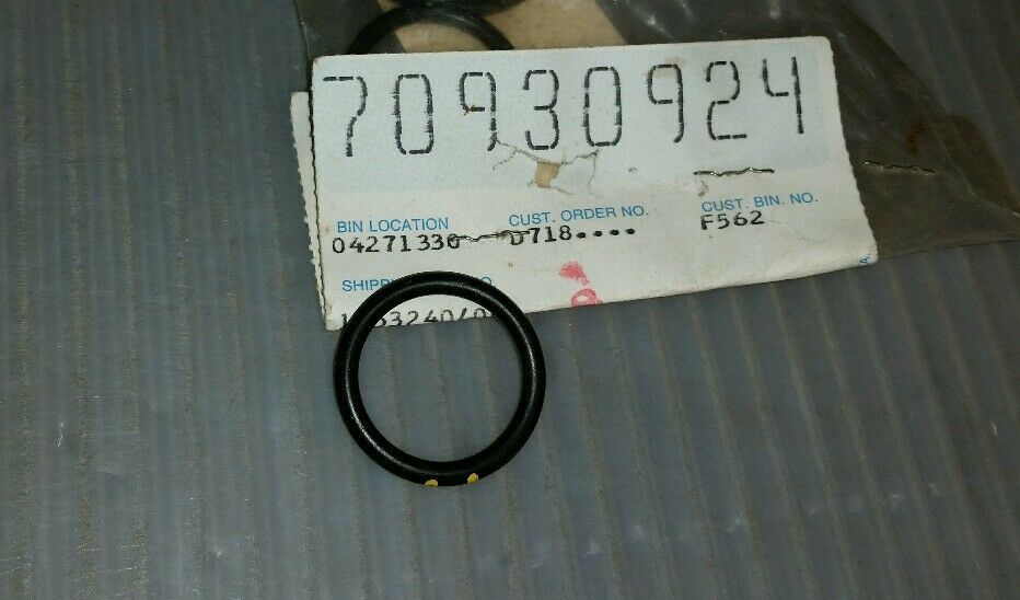 0930924 70930924 O-RING FIAT ALLIS  ALLIS CHALMERS NOS - $6.43