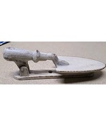 Unusual Vintage Garden Hand Shovel Door Knocker Cast Iron Chippy Decoration 7" - $38.13 CAD
