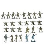 Lot of 26 Soldiers Toy Figures Medium Olive Green Army Men 1.75&quot; Plastic - $10.88