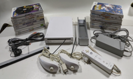 Nintendo Wii Console Bundle Tested Works RVL-001 Controller 19 games - £78.21 GBP