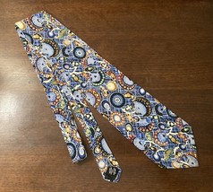 Montagu Abstract Floral Striped Silk Tie - $215.11 MXN