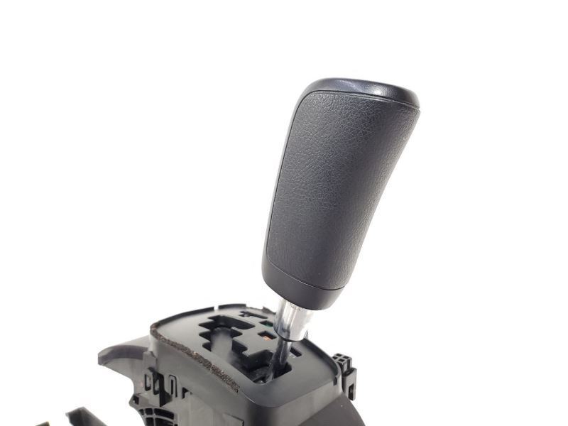 2008 Toyota Sequoia OEM Transmission Shifter Black Item image 6