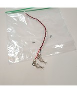 irobot Roomba vacuum 650 dust bin contacts and screws wires genuine OEM ... - €12,88 EUR irobot Roomba vacuum 650 dust bin contacts and screws wires genuine OEM ... - €12,88 EUR