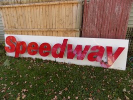 Vintage Speedway Lighted Letters Sign on boards - $9,111.72 MXN
