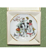 VINTAGE NORMAN ROCKWELL MINI PLATE TRAVELING SALESMAN 1984 SPRING 557 CO... - £8.63 GBP