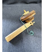 Vintage Style Wood Top Spinning Pull Shoe String 7 Inch Toy - £9.81 GBP