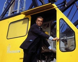 Diamonds Are Forever 1971 Sean Connery gets into crane cab 8x10 inch photo - £8.68 GBP