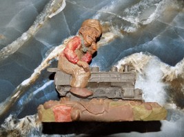 Tom Clark Train Engineer &quot;Chief&quot; #59 Gnome Retired - $59.80