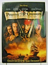Walt Disney&#39;s-Pirates of the Caribbean Pinback - £2.37 GBP