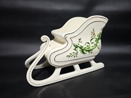 Santas Sleigh Ceramic Planter Vase FTD Holly with Gold Trim Xmas Décor - $23.76