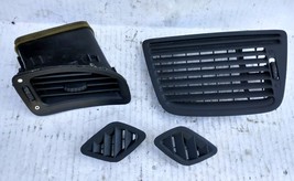 92-95 CIVIC BLACK Passenger Side Dash Air Vent + CENTER DEFEOST TOP VENT... - $48.02