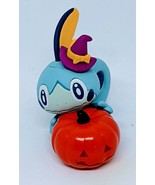 Pokemon Sobble Takara Tomy Waku Waku Halloween Mascot Figurine - $380.79 MXN