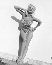 An item in the Home & Garden category: Jayne Mansfield Sexy 16x20 Canvas Giclee Leggy Cheesecake