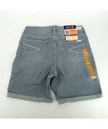 Seven7 Women&#39;s Rolled Cuff Bermuda Denim Shorts Size 12 NWT $59 - $17.10