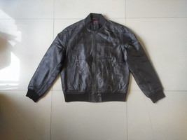D.A.R.K Men&#39;s Leather Bomber Jacket $199 WORLDWIDE SHIPPING FAT 0939 - $118.88
