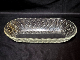 Vintage Indiana Glass PRETZEL 10&quot; x 5&quot; Oval Dish - Candy, Nuts, Veggies,... - $14.12