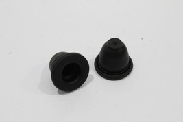 Audi Rear Outer Taillight Locating Speed Nut Pair 8E0945299A - $298.39 MXN