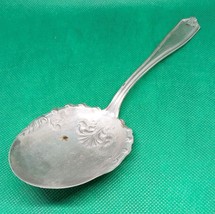 WM A Rogers Silver Nickel 7.75&quot; Long Vintage Gravy Ladle Serving Spoon - £3.68 GBP