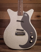 Danelectro D59 MOD New Old Stock, Silver Metal Flake - £451.20 GBP