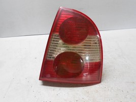 2001-2005 Volkswagen Passat Sedan Right Passenger Rh Side Tail Light OEM - £35.17 GBP