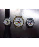 3 Vintage  Mickey Mouse Watches, 1 Large Face  Pulsar Quartz, 2 lorus - $1,848.58 MXN