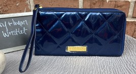 Women&#39;s Joy&amp;Iman  Dark Blue Large Wrislet Credit Card Slots Center Zip - $20.00