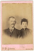 Circa 1890&#39;S Cabinet Card Married Couple Man W. Mustache Grumman Smithfield Oh - £9.71 GBP