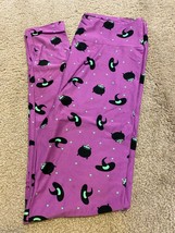 OS LuLaRoe One Size Leggings Halloween 2022 Witch Hat Cauldron Purple - £13.34 GBP