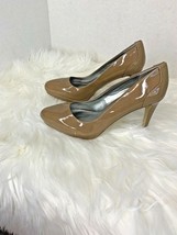 Tahari Womens Sz 6.5 party pump patent leather tan 3.5 in heels - £18.79 GBP