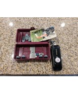 Vintage  Singer sewing machine BUTTONHOLER in case WITH BOOK - $17.44 CAD