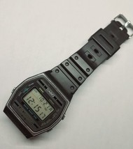 RARE! Casio Marlin W-21 (152) Vintage Men&#39;s Watch With NEW BATTERY Working  - £193.82 GBP