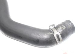 09-10 CHEVROLET SILVERADO 2500HD 6.6L RADIATOR UPPER COOLANT PIPE HOSE Q6626 image 4