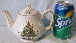 Salem White with Gold Christmas Eve 2 Cup Teapot VHTF - $25.73