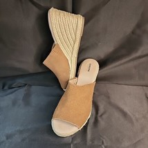 Sonoma Good For Life Alice Whiskey Sandal Women&#39;s 9.5 Suede Leather Wedge Heel - £27.50 GBP