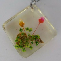 Botanical Keychain Pink Yellow Flowers Grn Clover Seashells Clear Square Plastic - £7.92 GBP