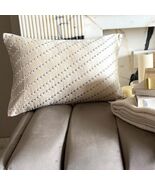 The HomeCentric Cream Satin Lumbar Pillow Cover - Crystal Bliss - €30,58 EUR+