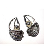 SARAH COVENTRY Windsong Leaf Clip on Earrings Vintage Silvertone circa 1959 - $302.61 MXN