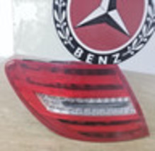 12-15 Mercedes W204 C300 C350 C250 C63-AMG Taillight Lamp Driver Left LH image 14