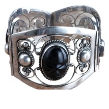 7.5&quot; Vintage Mexican Sterling Silver Modernist onyx aztec faces bracelet - £145.27 GBP