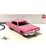  GREAT GIFT KEYCHAIN 69/70 PINK CADILLAC DEVILLE MARY KAY CUSTOM Ltd EDI... - £36.08 GBP