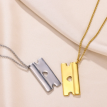 Quality Stainless Steel Heart Razor Blade Pendant Necklace - £11.20 GBP