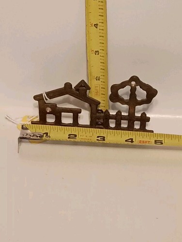 Vintage Gold Tone 4 Hook Key Hanger Wall Mount Made in Taiwan  Item image 3