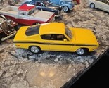 Road Legends Plymouth Barracuda 1969 1:18 die cast Vintage Toy Car Class... - $34.65