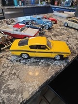 Road Legends Plymouth Barracuda 1969 1:18 die cast Vintage Toy Car Classic Cuda - £27.13 GBP